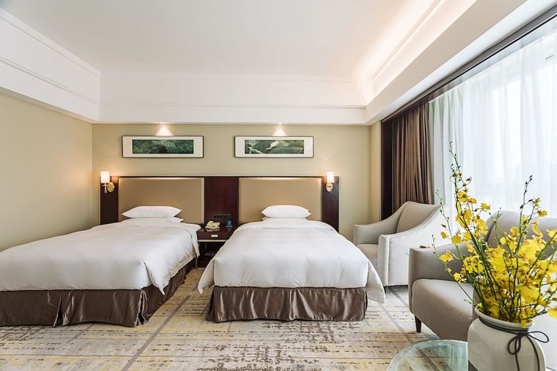 Vaya International Hotel