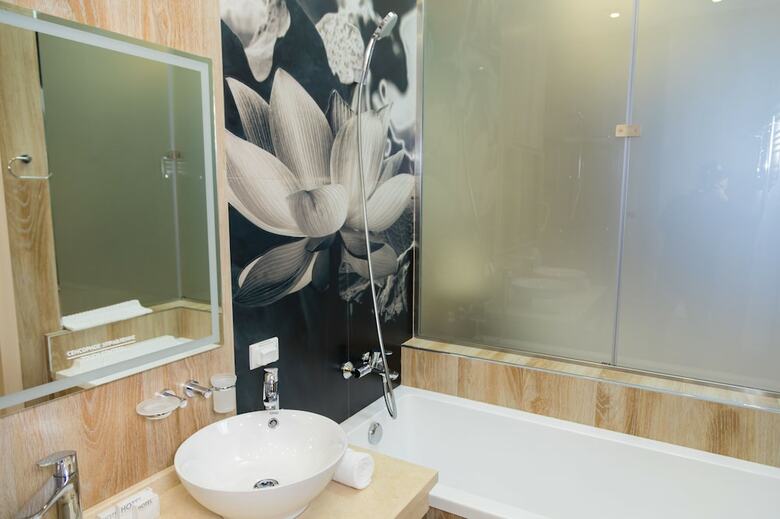Bliss Hotel & Spa