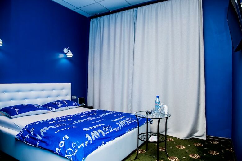 Hotel Plus