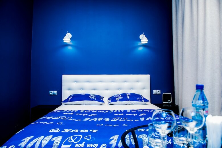 Hotel Plus