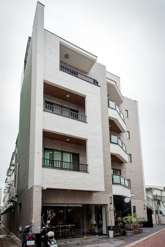 Hotel Pir2 House
