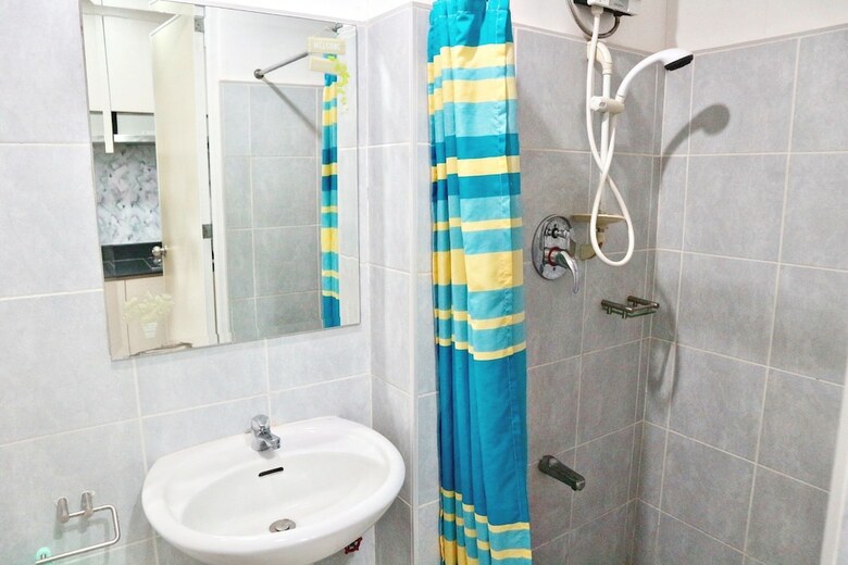 Condodeal At Sea Residences