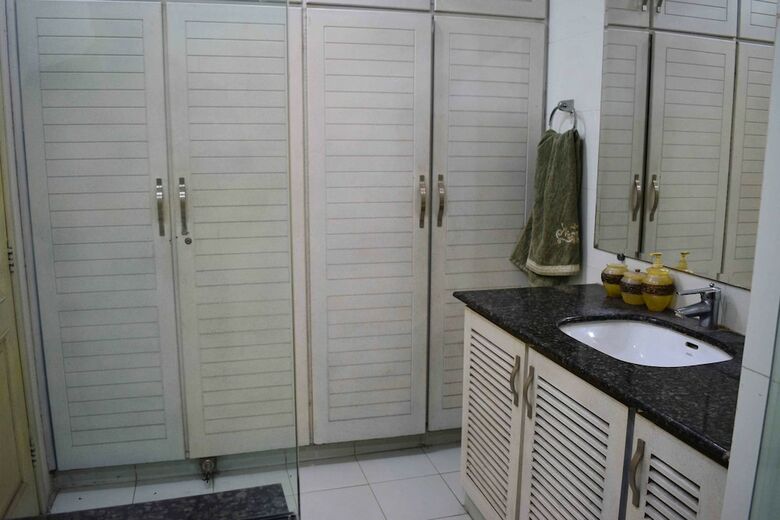 Hotel Lahore Home Stay
