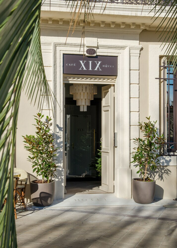 Hotel H�tel Le XIX