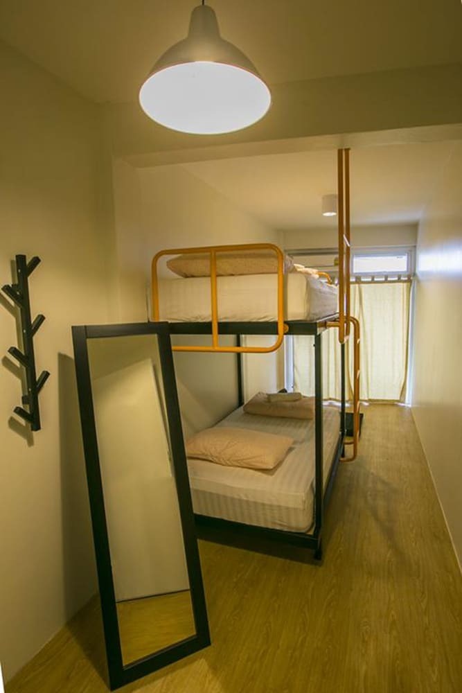 Hostal Chedi View Hostel & Rooftop Bar