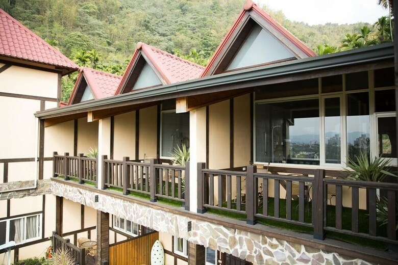 Bed & Breakfast Yueya Villa