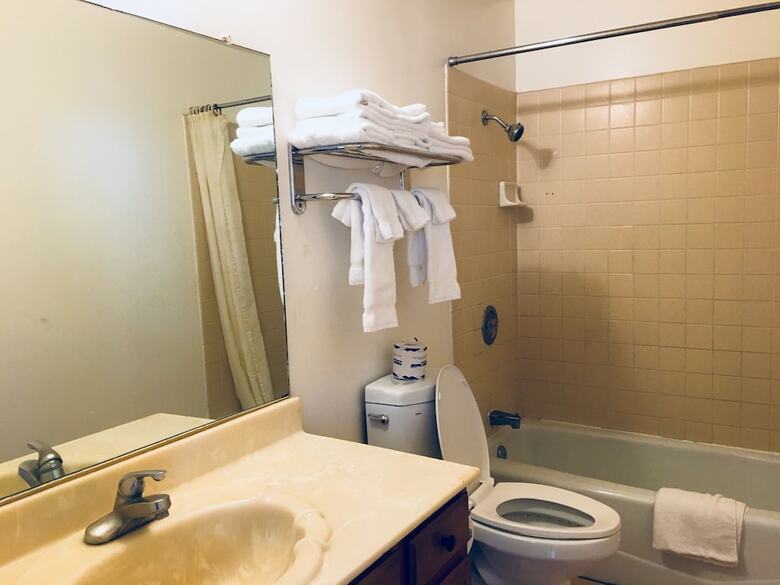 Orange Villa Park Motel