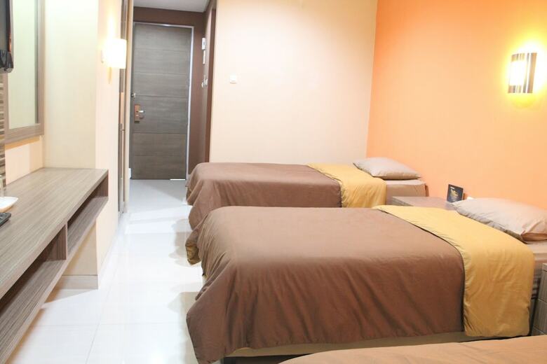 Bed & Breakfast Tirta Mansion Premier