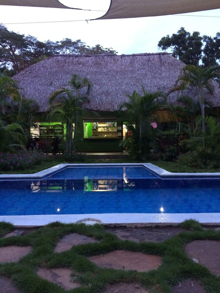 Hotel Papaya Lodge Las Flores