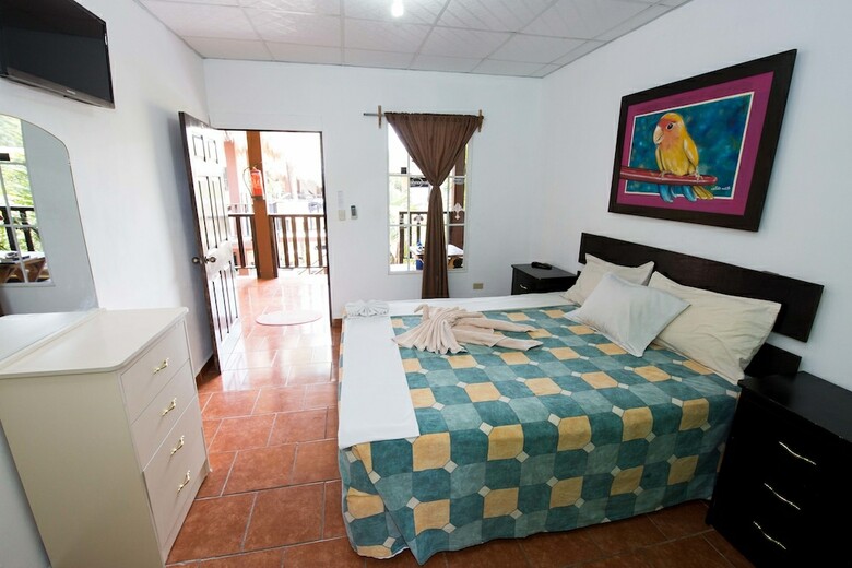 Hotel Papaya's Lodge