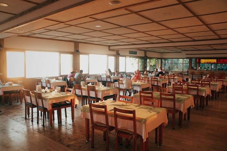 Troas Beach Hotel