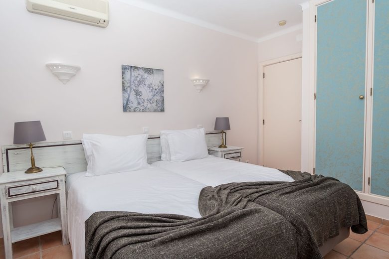 Colina Villas With Private Pool