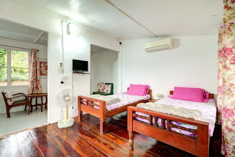 Hotel Rosemary House