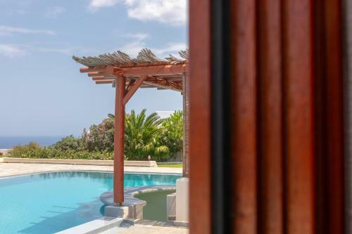 Aquaria Villa