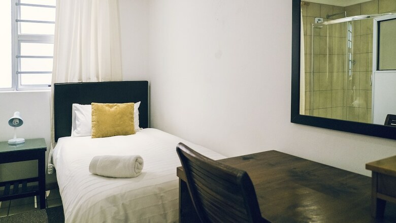 Bed & Breakfast Induna Lodge