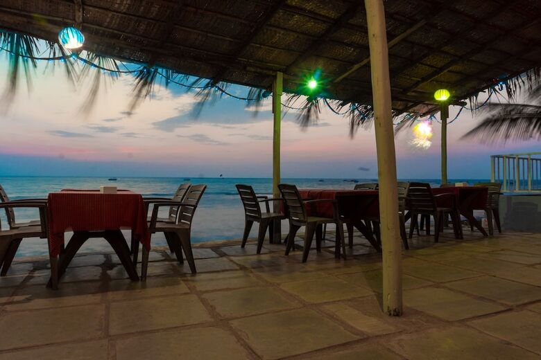Vista Praia Beachfront Cottages