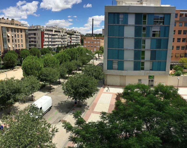 Apartamentos Madrid Center River