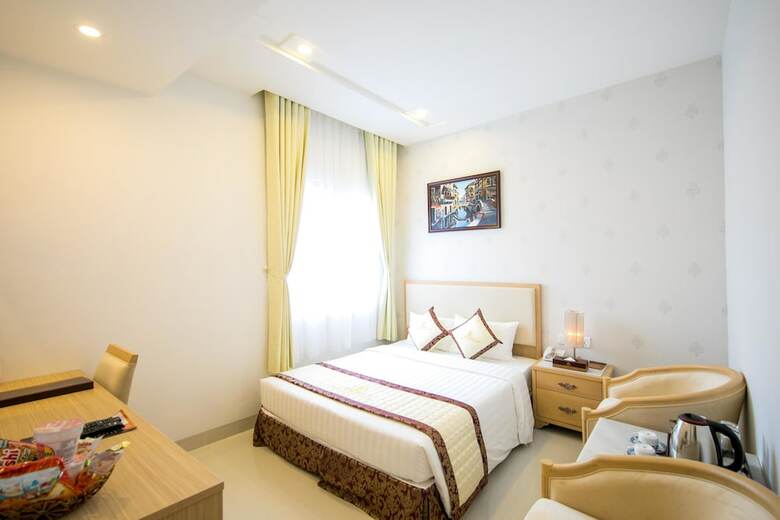 Le Saigon Hotel