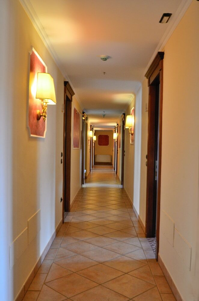 Posada Hotel Tito Serran�