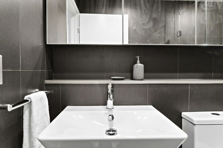 Abigail, 2bdr Docklands Apartment