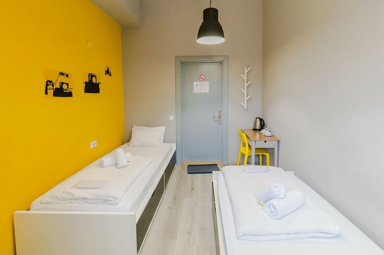 Hostal Z-one Hostel
