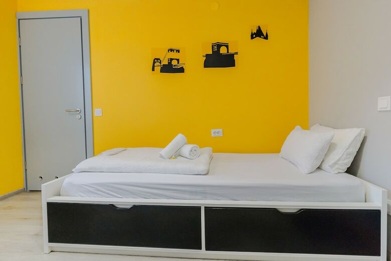 Hostal Z-one Hostel