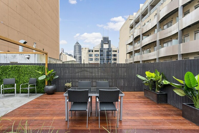 Aerin, 2bdr Melbourne Apartment