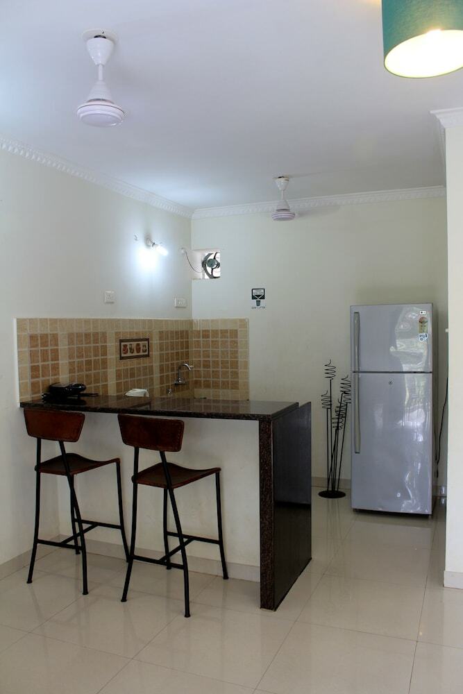 Cosy Apartment With Pool - Cm007