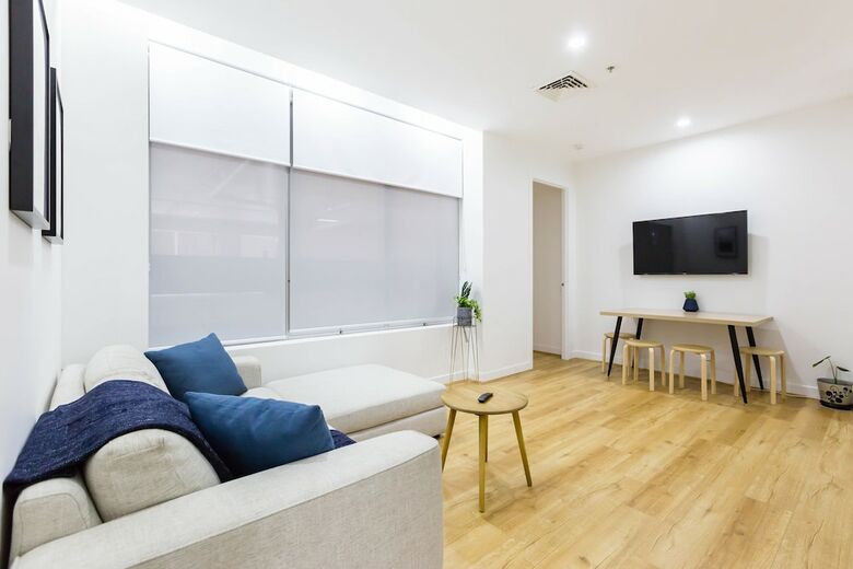 Hazel, 3bdr Melbourne Apartment