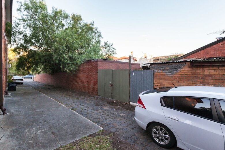 Eleanor, 1bdr Fitzroy North Apartment