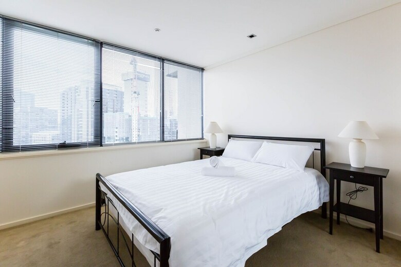 Morgan, 2bdr Southbank Apartment