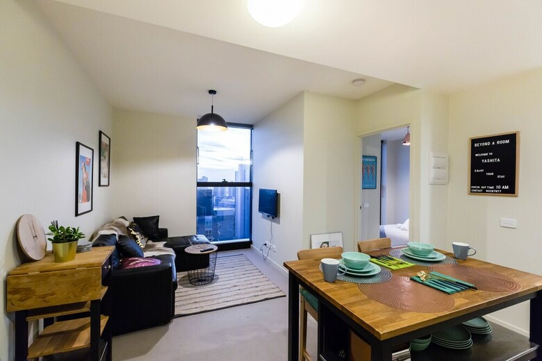 Yashita, 2bdr Melbourne Apartment