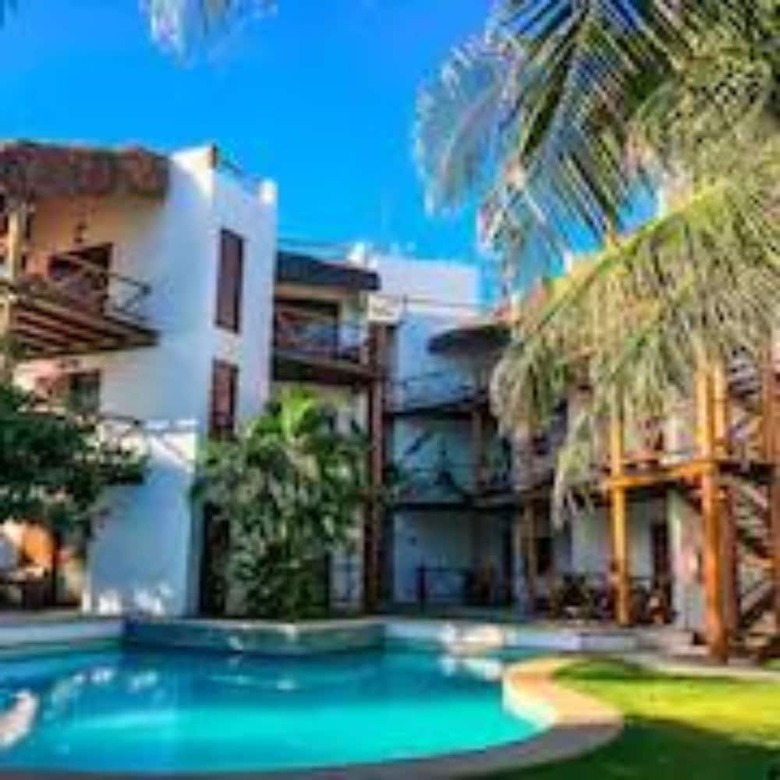 Duro Beach Hotel
