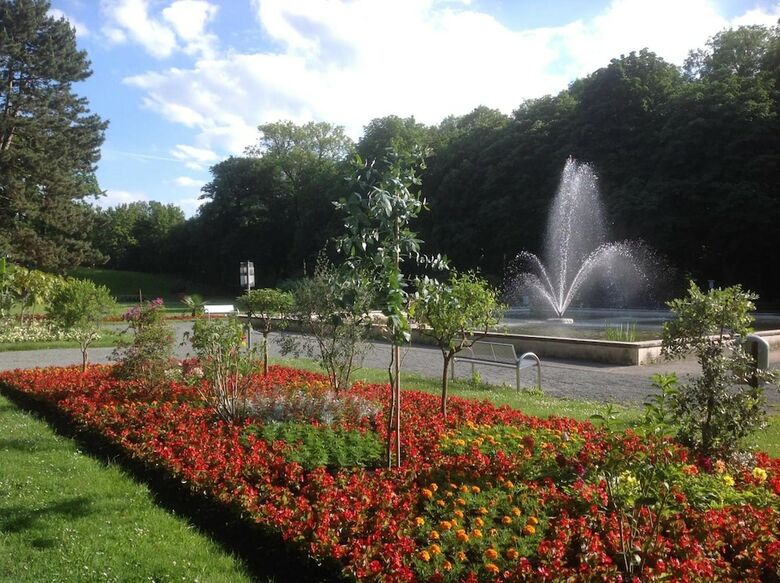 Hostal Pension Altstadt Garni