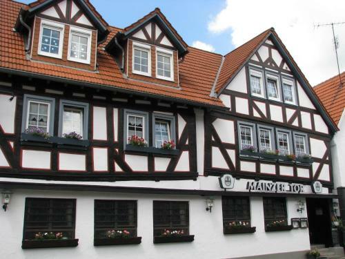 Posada Restaurant / Pension Mainzer Tor
