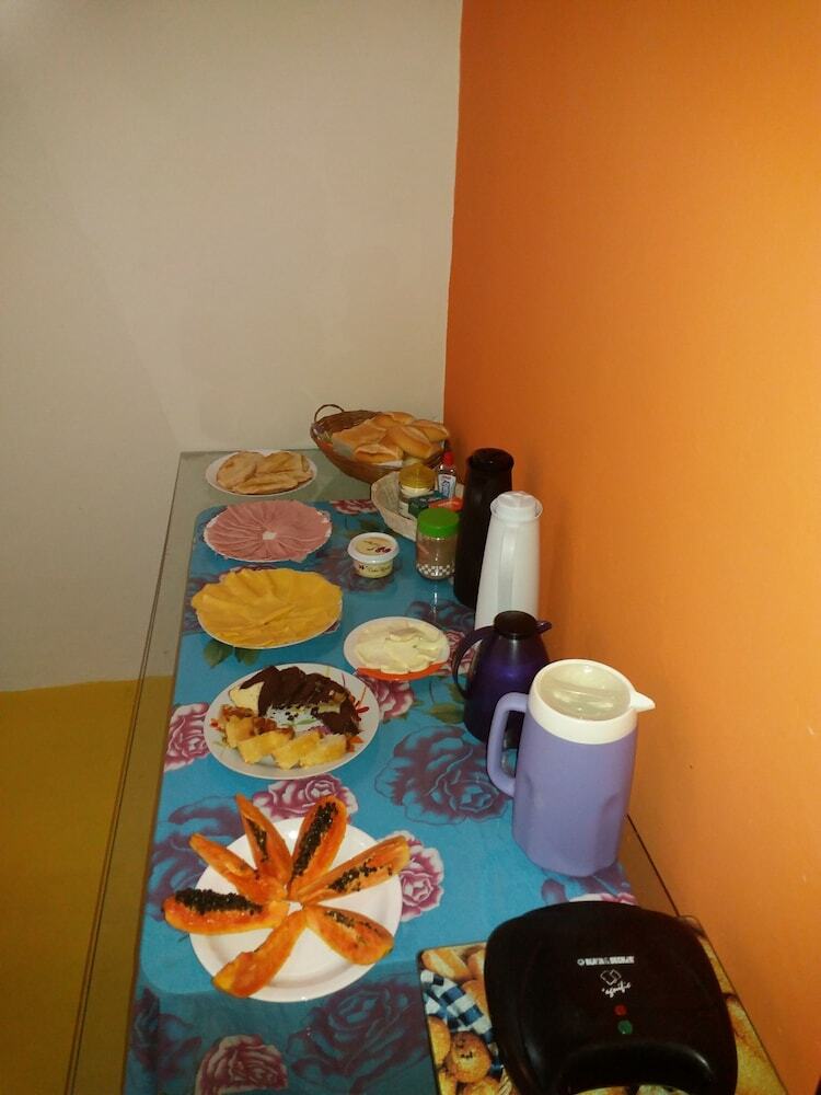 Hostal Hostel Marimb�