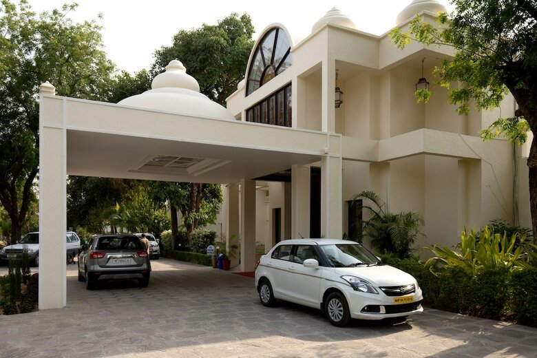 Hotel Mint Bundela Resort