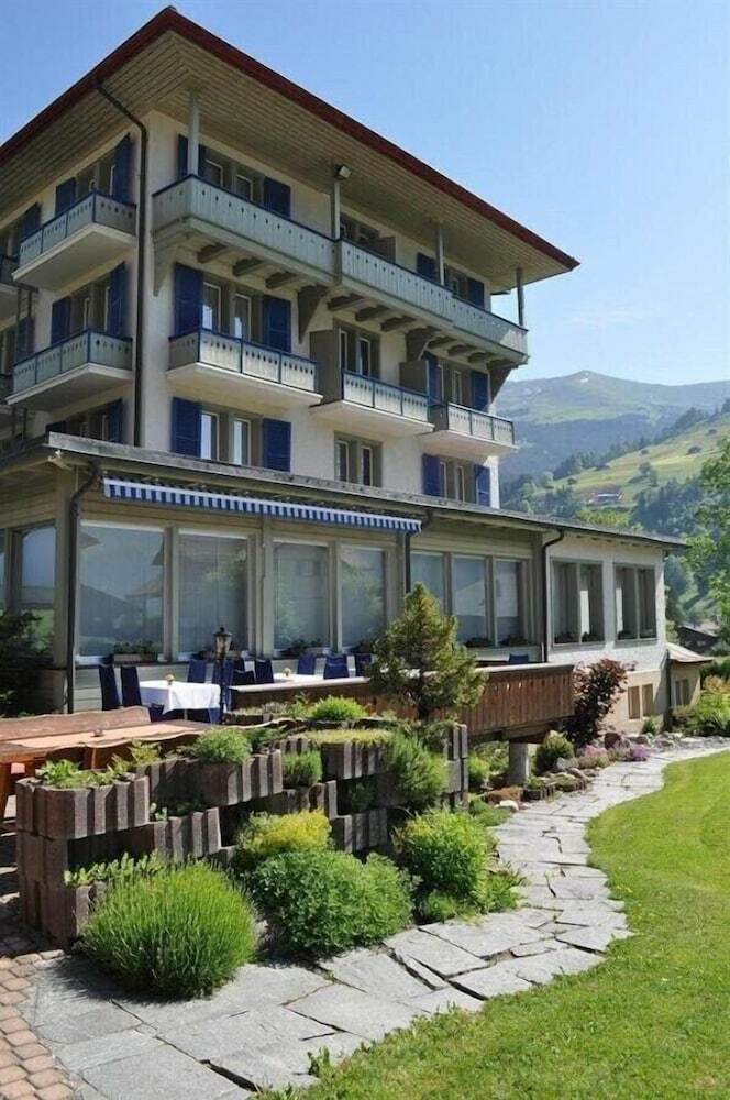 Parkhotel Bellevue Lenk