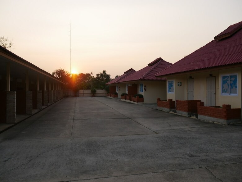 Hotel Ploy Resort Nangrong