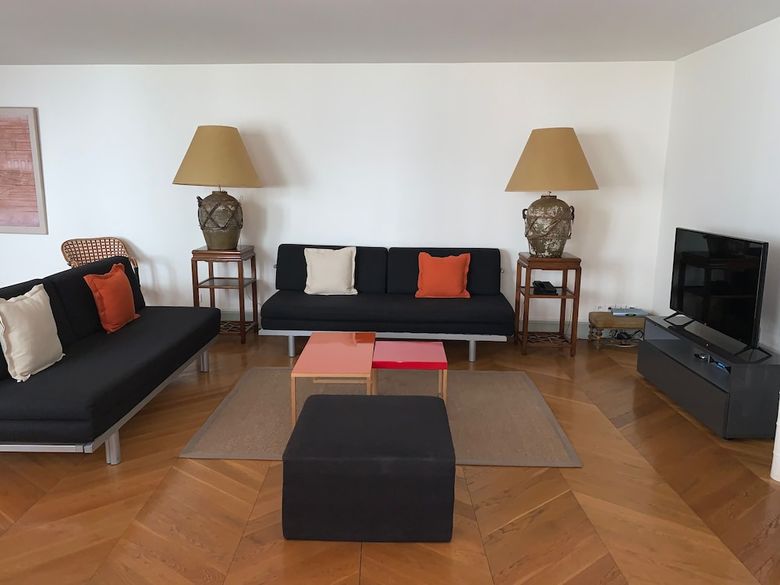 Apartment - 1 Bedroom