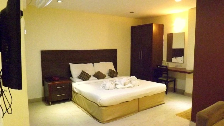 Castle International Premium Hotel