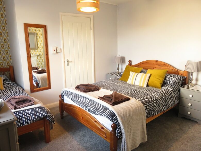 Hotel Marine View Guest House