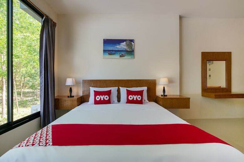 Oyo 665 Sj House Hotel