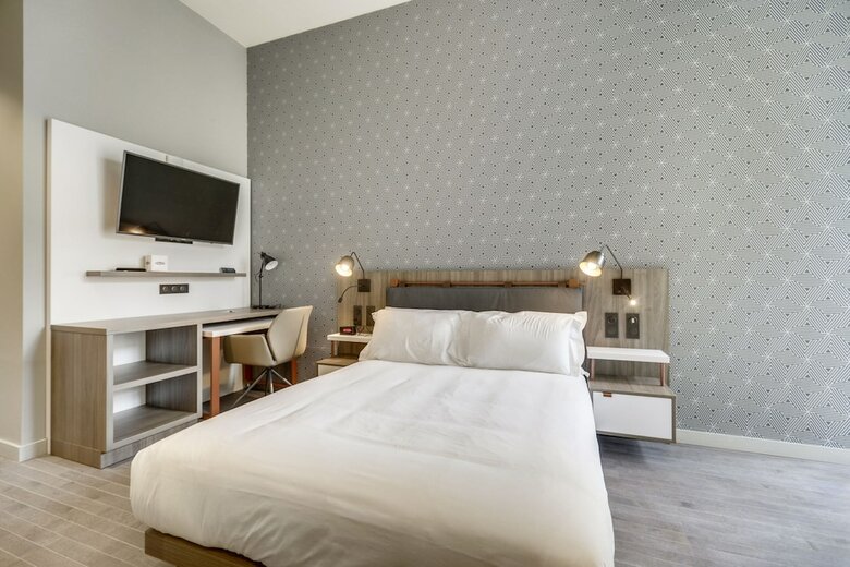 Mode Paris Aparthotel