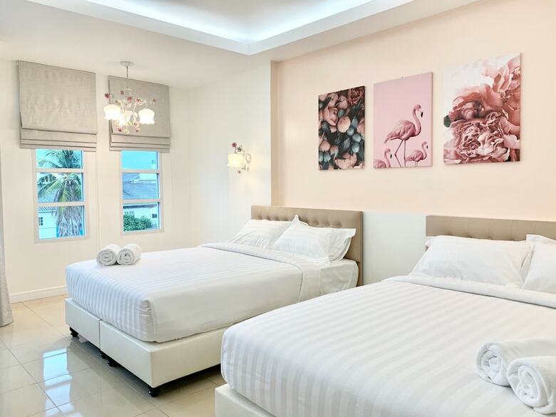 Chaleelay Hotel