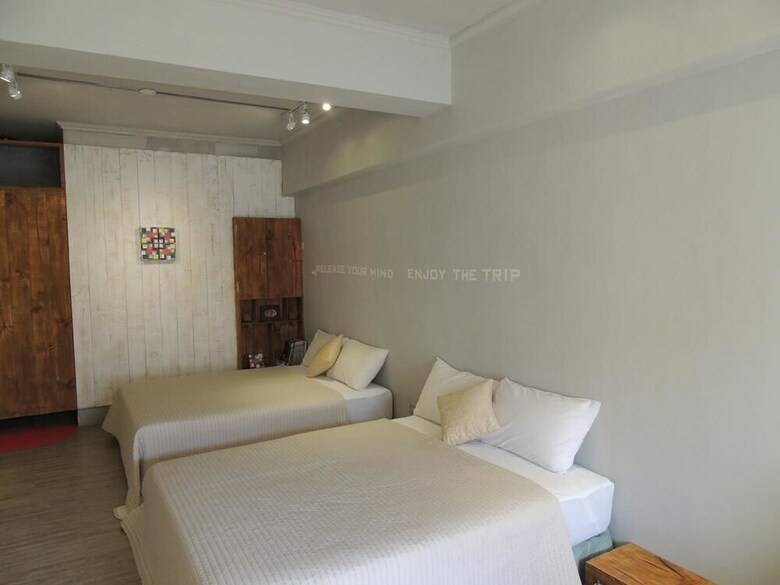 Hotel The Moment The Ocean B&B