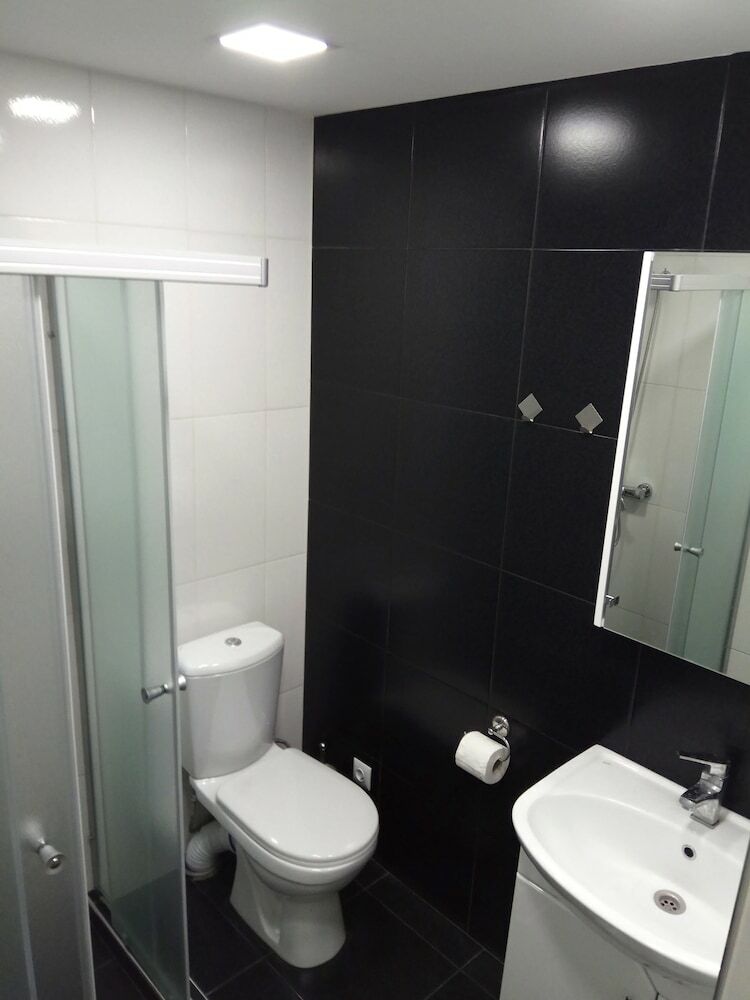 Hostal Apri Hostel