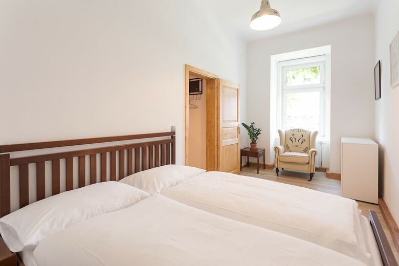 Vintagehome: Apartments By Naschmarkt