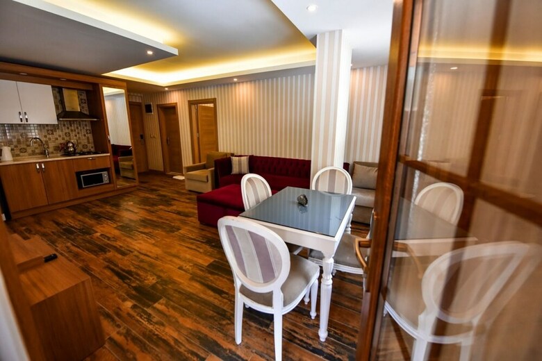 Hotel Serah Residence