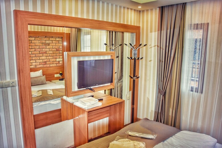 Hotel Serah Residence